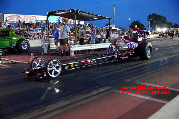 Paul Schultz (near lane) vs Brian Kohlmann (far lane)